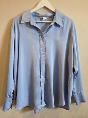 H&M Light Blue Satin Button Down Shirt XL